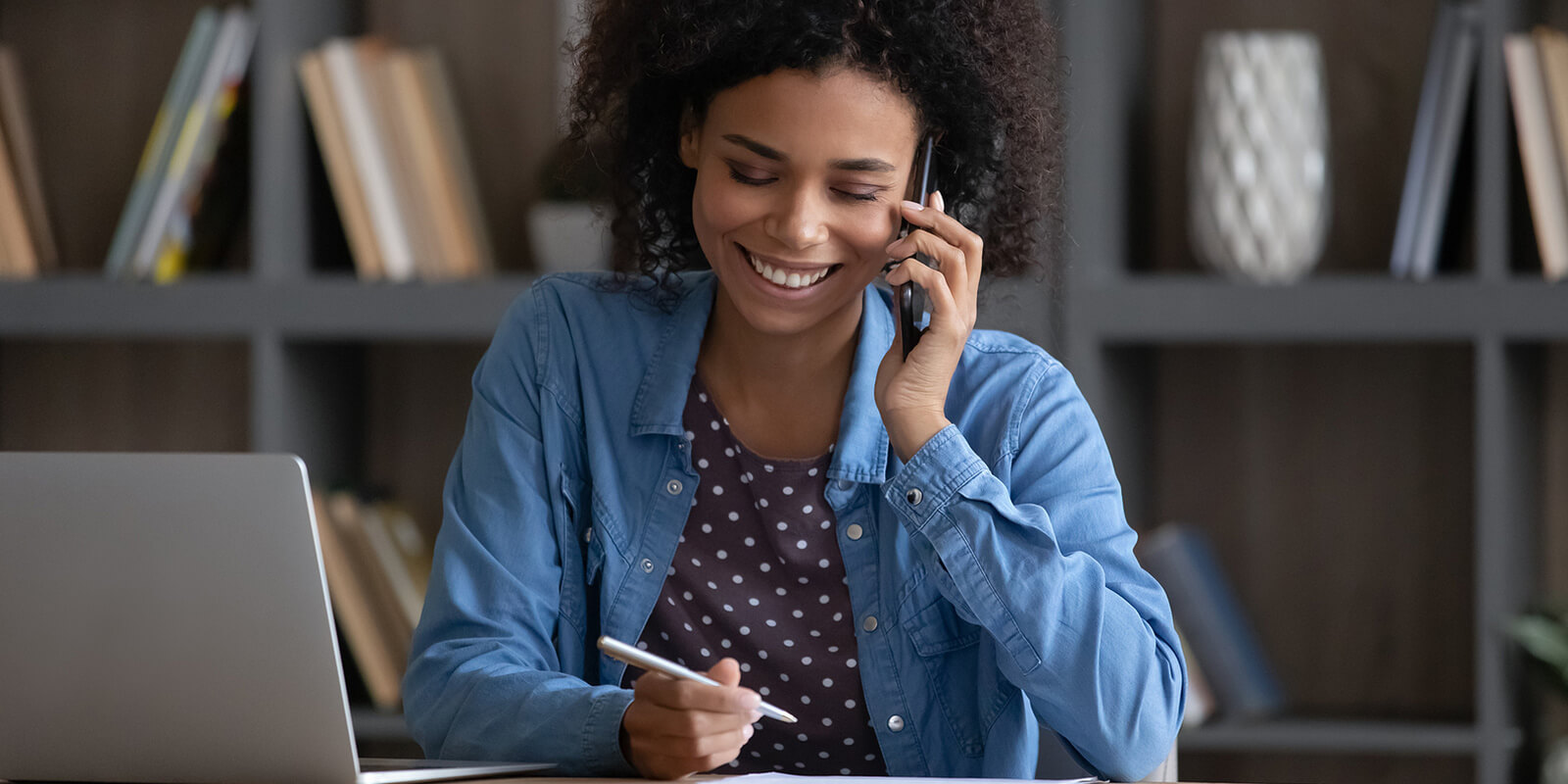  Freelancing freedom- How to build a thriving online business?